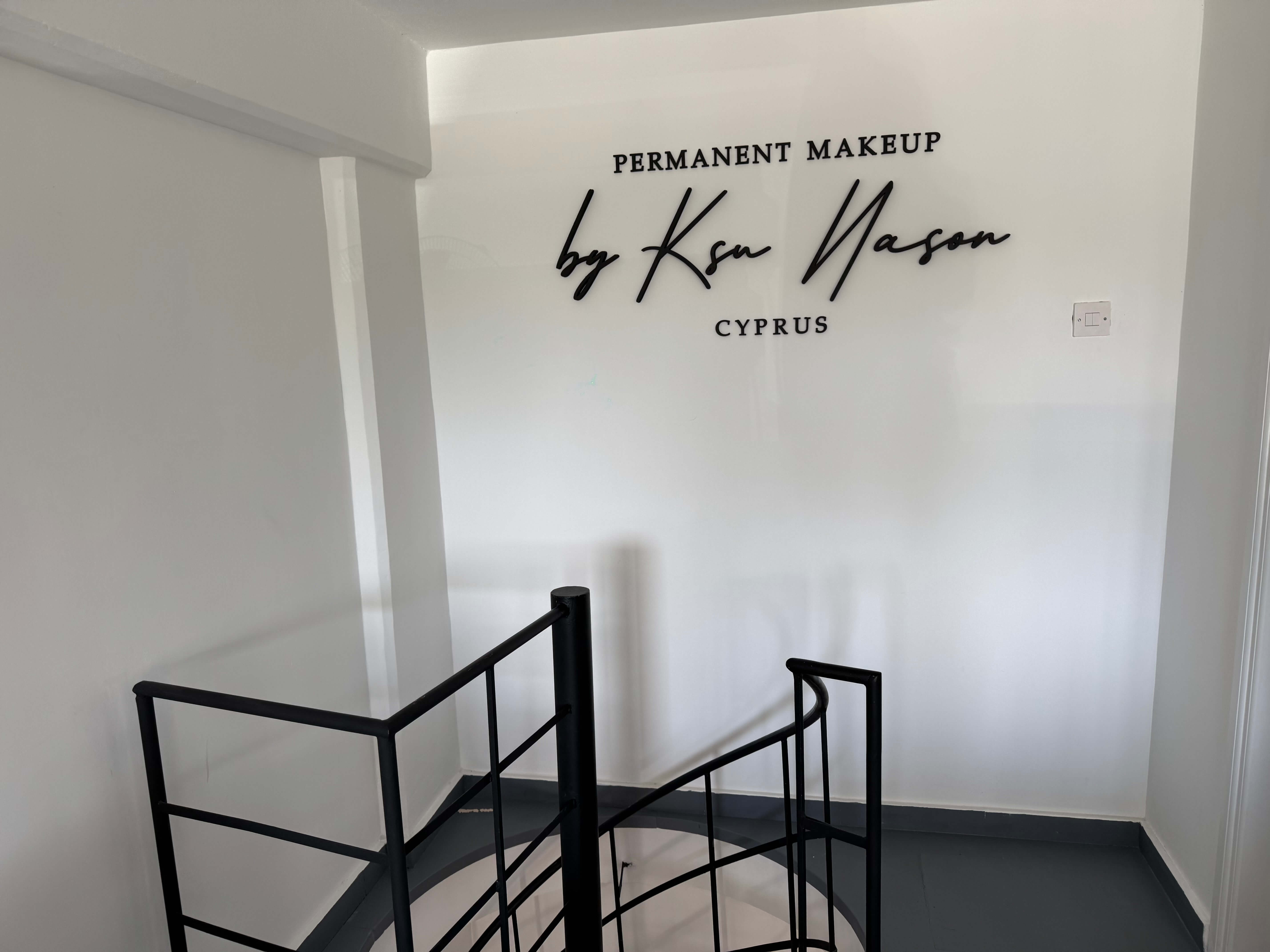 Eyebrow tinting in Limassol Oksana Nason